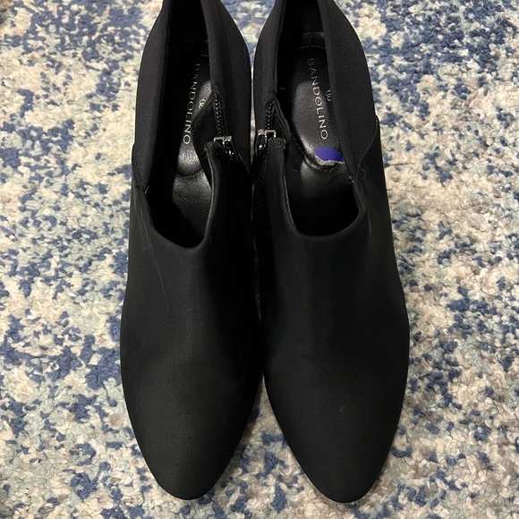 Womens black heals - Picture 4 of 5